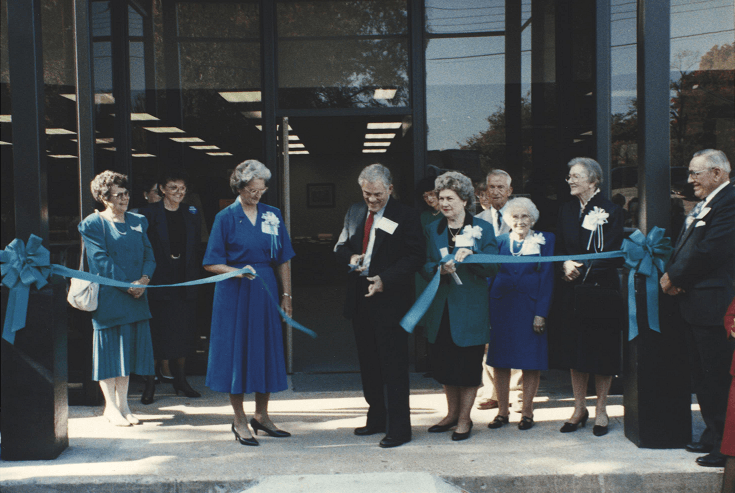 Library at Bank Ribbon cutting 